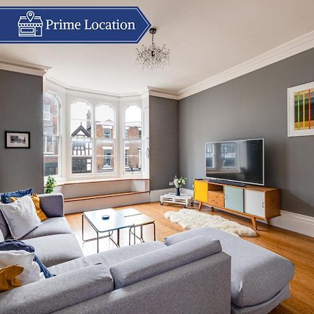 Luxury 2 Bed Apartment In The Heart Of Честер Экстерьер фото